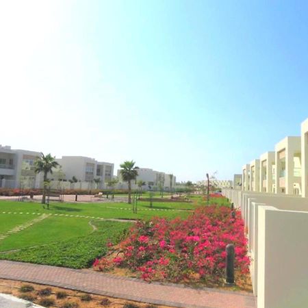 Holiday Home 3 Bedroom Seaview Рас-ель-Хайма Екстер'єр фото