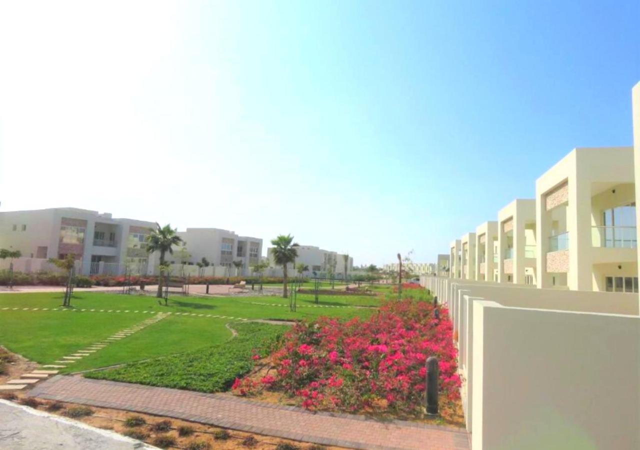 Holiday Home 3 Bedroom Seaview Рас-ель-Хайма Екстер'єр фото