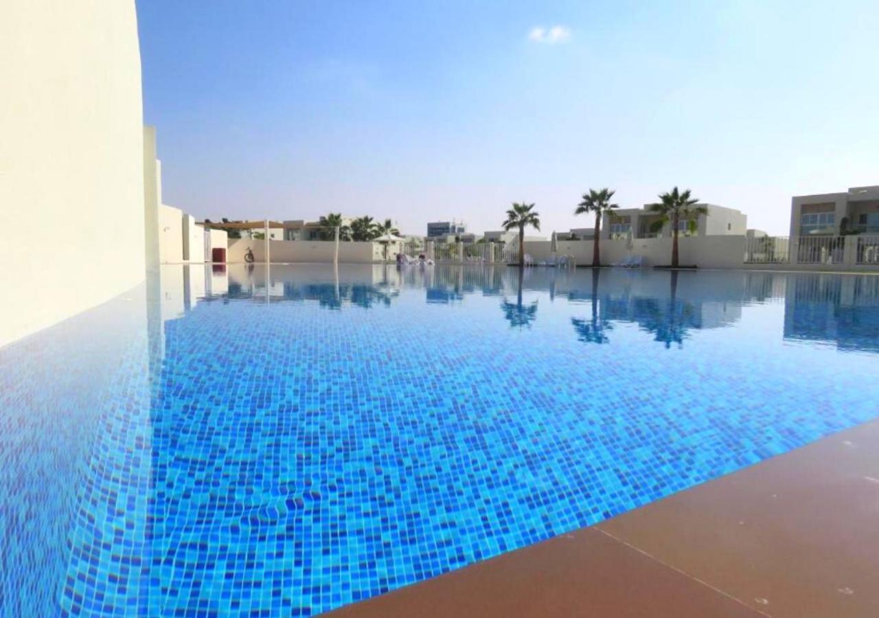 Holiday Home 3 Bedroom Seaview Рас-ель-Хайма Екстер'єр фото